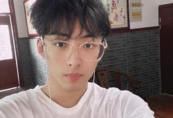 张天天吃瓜事件