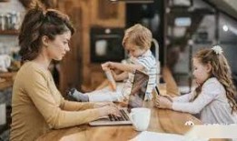 同事结婚吃瓜,甜蜜婚礼现场大揭秘！