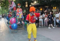 欢乐谷吃瓜群众,揭秘狂欢背后的故事