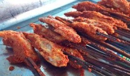 沧州吃瓜串串,吃瓜串串，夏日里的清凉美味