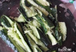 濑瓜凉拌怎么吃,夏日清爽开胃的夏日美食新体验