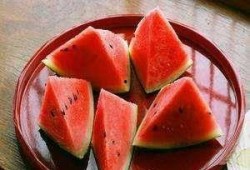 吃瓜不吐籽的作品