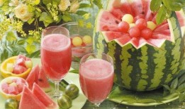 这样吃瓜才解渴,这样吃瓜，清凉一夏