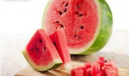吃瓜蜜瓜上火吗,蜜瓜美味却易上火？揭秘吃瓜蜜瓜的注意事项