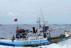 台湾演练吃瓜船