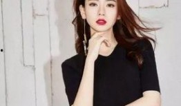 戚薇吃瓜吃自己身上,吃瓜吃到自己身上，笑料百出！