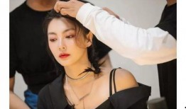 韩国女人吃瓜,瓜界新势力，揭秘她们的“吃瓜”文化