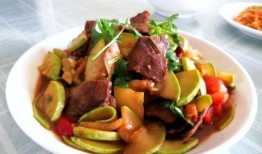 角瓜和牛肉能一起吃吗