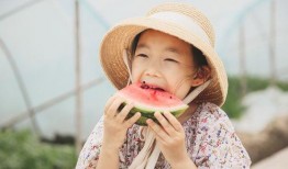 郑团团吃瓜,揭秘娱乐圈幕后故事