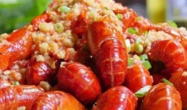 萧山瓜沥吃大虾,鲜美滋味，尽享渔乡风情